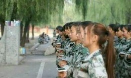 教官皮肤爆料视频,视频爆料带你领略军装风采