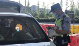 南昌警车学生爆料视频最新,视频揭露现场实况