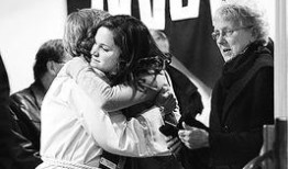 血腥假日在线观看,惊悚悬疑，在线惊悚盛宴