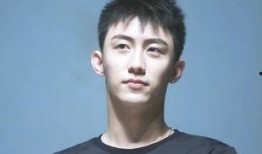 黄景瑜恋情爆料最新视频